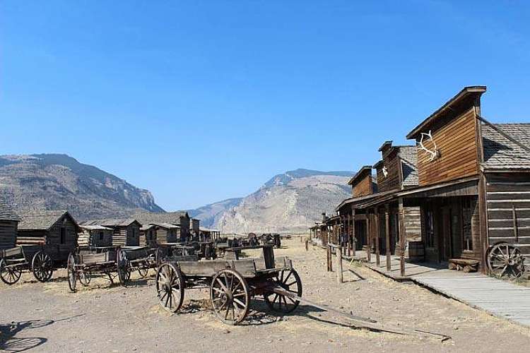 FLY & DRIVE DI GRUPPO IN AUTO O MOTO NEL WEST DEGLI USA da 7 a 22 gg
